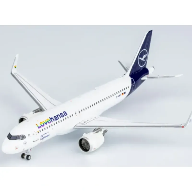 Airplane Model*NG 15009 1:400 Lufthansa Airbus A320neo D-AINY "Lovehansa" - Miniature Marvels: Airplane Models & Painted Dice