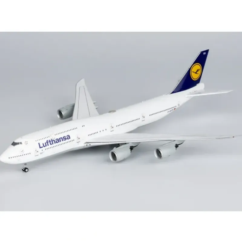 Airplane Model*NG 78010 1:400 Lufthansa Boeing 747-8 D-ABYM - Miniature Marvels: Airplane Models & Painted Dice