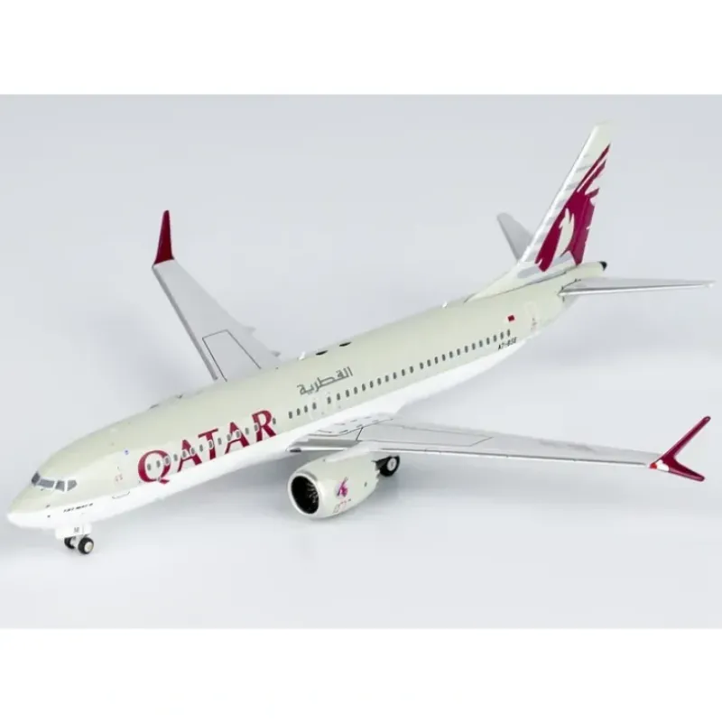 Airplane Model*NG 88019 1:400 Qatar Airways Boeing 737 MAX 8 A7-BSE - Miniature Marvels: Airplane Models & Painted Dice