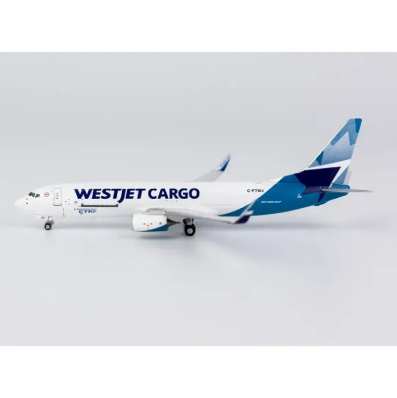 Airplane Model*NG 58135 1:400 Westjet Cargo Boeing 737-800BCF C-FTWJ - Miniature Marvels: Airplane Models & Painted Dice