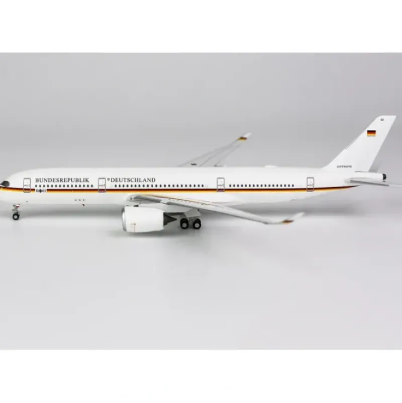 Airplane Model*NG Model 39005 1:400 Luftwaffe Airbus A350-900 10+3 - Miniature Marvels: Airplane Models & Painted Dice
