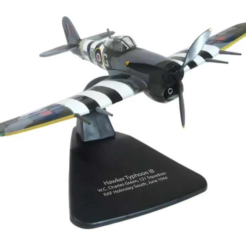 Airplane Model*Oxford AC100 Hawker Typhoon Mk.1b 121 Sqdn. RAF Holmsley South 1944 - Miniature Marvels: Airplane Models & Painted Dice