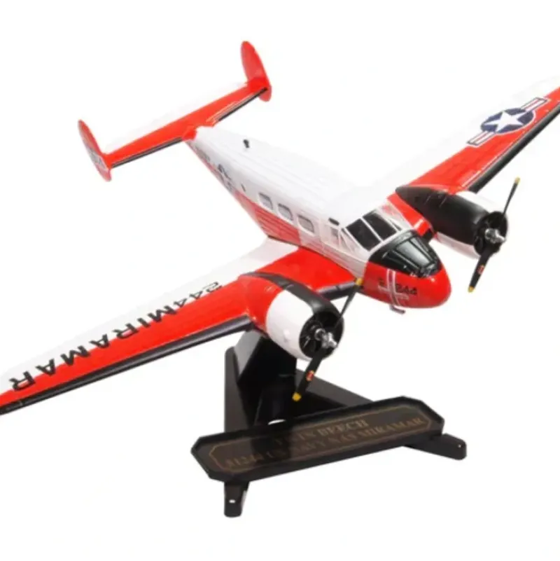 Airplane Model*Oxford 72BE003 1:72 US Navy Twin Beech NAS Miramar - Miniature Marvels: Airplane Models & Painted Dice