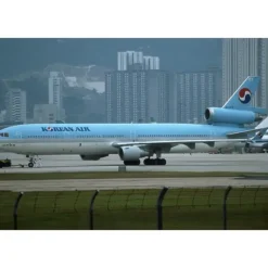Airplane Model*Phoenix 04591 1:400 Korean Air MD-11 HL7373 - Miniature Marvels: Airplane Models & Painted Dice