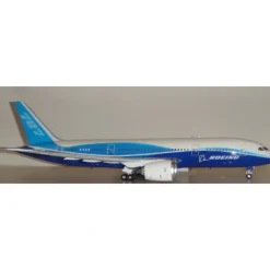 Airplane Model*Phoenix Models 20061 1:200 Boeing 787-8 N787BA - Miniature Marvels: Airplane Models & Painted Dice