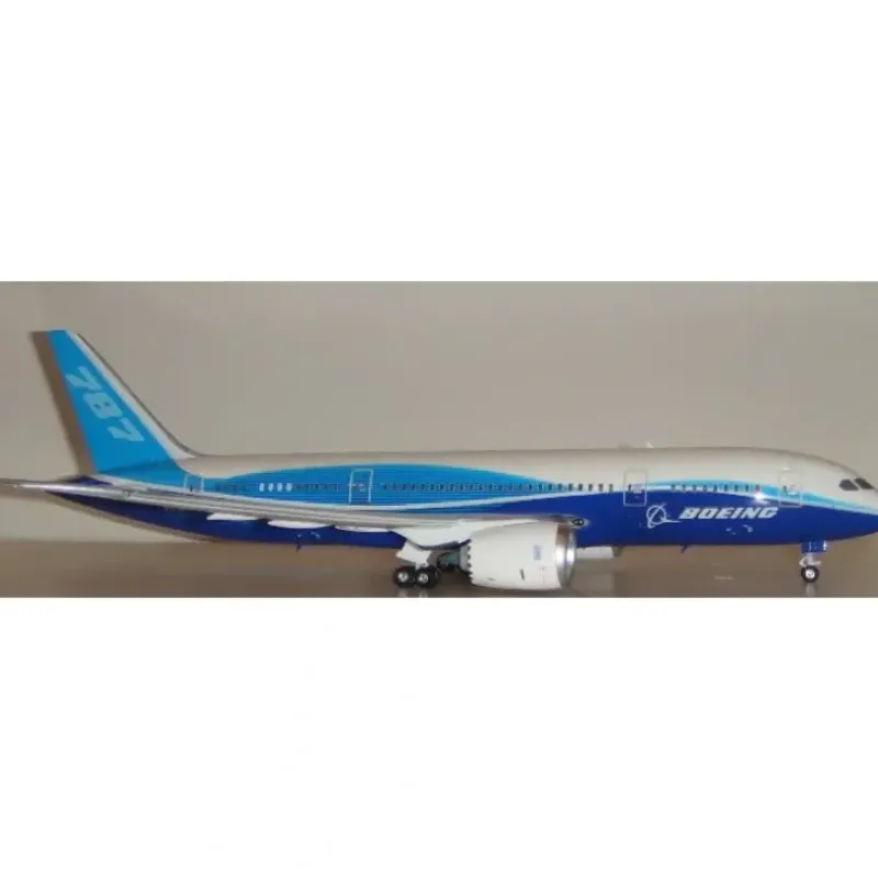 Airplane Model*Phoenix Models 20061 1:200 Boeing 787-8 N787BA - Miniature Marvels: Airplane Models & Painted Dice
