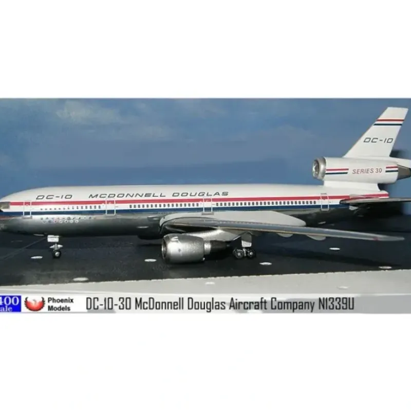Airplane Model*Phoenix Models N1339U 1:400 DC-10-30 - Miniature Marvels: Airplane Models & Painted Dice