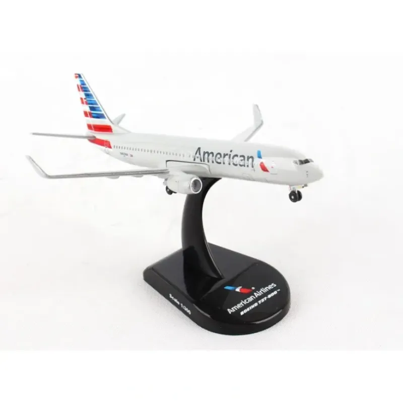 Airplane Model*Postage Stamp PS5815-2 1:300 American Boeing 737-800 - Miniature Marvels: Airplane Models & Painted Dice