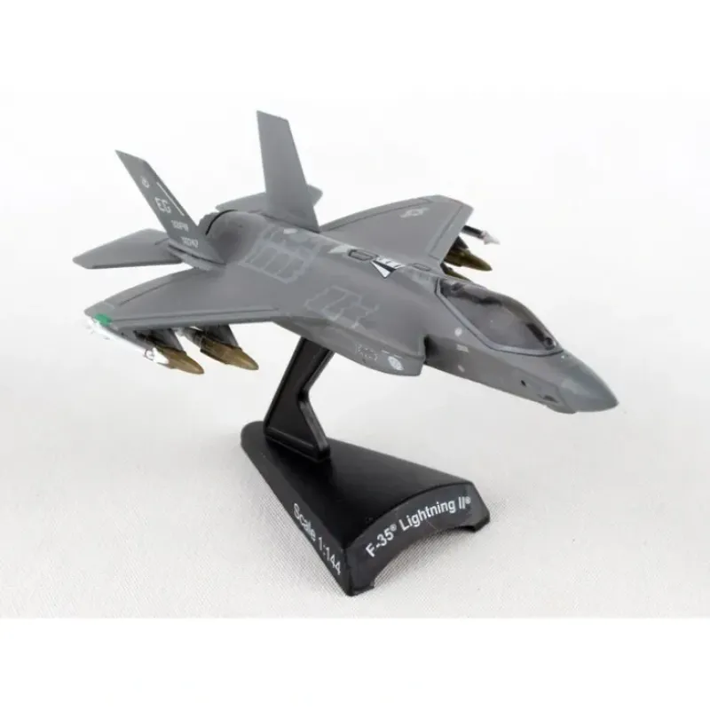 Airplane Model*Postage Stamp PS5602 1:144 F-35 Lightning II USAF - Miniature Marvels: Airplane Models & Painted Dice
