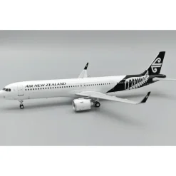 Airplane Model*Pre-order InFlight200 IF321ZK0624 1:200 Air New Zealand Airbus A321-271NX ZK-OYE - Miniature Marvels: Airplane Models & Painted Dice
