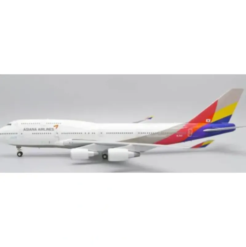 Airplane Model*Pre-Order JC Wings JC2AAR0124 1:200 Asiana Airlines B747-400M HL7421 - Miniature Marvels: Airplane Models & Painted Dice