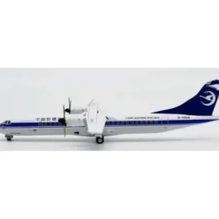 Airplane Model<Pre-Order JC Wings LH4352 1:400 China Xinjiang Airlines ATR72-500 Reg: B-3026 - Miniature Marvels: Airplane Models & Painted Dice