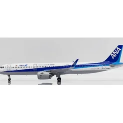 Airplane Model<Pre-Order JC Wings SA2028 1:200 All Nippon Airways Airbus A321NEO Reg: JA146A - Miniature Marvels: Airplane Models & Painted Dice