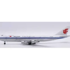 Airplane Model<Pre-Order JC Wings XC2446 1:400 Air China Boeing 747-200M B-2446 - Miniature Marvels: Airplane Models & Painted Dice