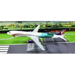 Airplane Model<Pre-Order KJ Models KJ-A321-126 1:200 B-MBQ Air Macau Airbus A321-271NX Macau Welcomes You - Miniature Marvels: Airplane Models & Painted Dice