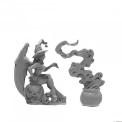Reaper Miniatures<Reaper Halloween Sophie (metal) 03991 - Miniature Marvels: Airplane Models & Painted Dice