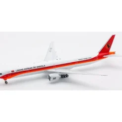Airplane Model<Retro Models RM77301 1:200 TAAG Angola Airlines Boeing 777-3M2/ER D2-TEK - Miniature Marvels: Airplane Models & Painted Dice