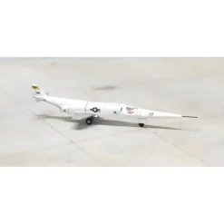 Airplane Model<Sky Classics 1:200 Douglas X-3 Stiletto 492892 White NACA Yellow Tail Band Crosses - Miniature Marvels: Airplane Models & Painted Dice