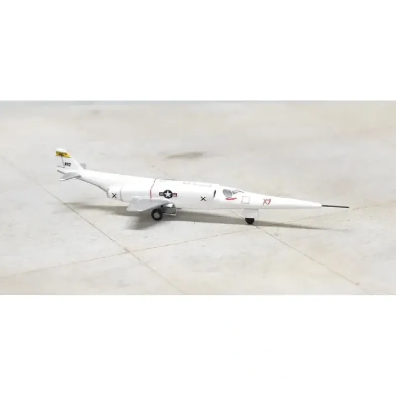 Airplane Model<Sky Classics 1:200 Douglas X-3 Stiletto 492892 White NACA Yellow Tail Band Crosses - Miniature Marvels: Airplane Models & Painted Dice