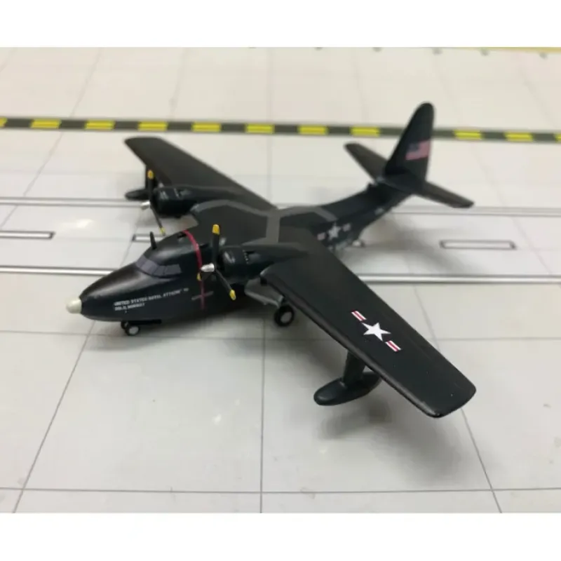 Airplane Model<Sky Classics 1:200 HU-16 Albatross US Navy Blue - Miniature Marvels: Airplane Models & Painted Dice