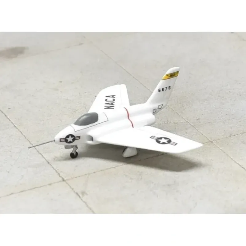 Airplane Model<Sky Classics 1:200 Northrop X-4 Bantam 46677 White NACA - Miniature Marvels: Airplane Models & Painted Dice