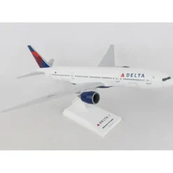 Airplane Model<SkyMarks 1:200 Delta Boeing 777-200 SKR374 - Miniature Marvels: Airplane Models & Painted Dice