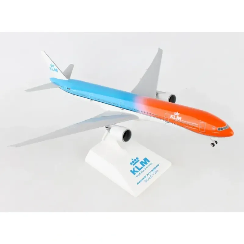 Airplane Model*SkyMarks 1:200 KLM Boeing 777-300 PH-BVA "Orange Pride" SKR972 - Miniature Marvels: Airplane Models & Painted Dice
