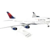 Airplane Model<SKYMARKS SKR508 1:200 DELTA 747-400 W/GEAR - Miniature Marvels: Airplane Models & Painted Dice