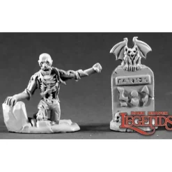 Miniature<Undead Awakening: Dark Heaven Legends RPR 02157 - Miniature Marvels: Airplane Models & Painted Dice
