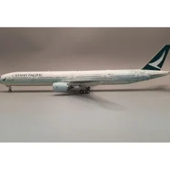 Airplane Model<WB Models WB-777-3-019 1:200 Cathay Pacific Airways Boeing 777-367 "Spirit of Hong Kong" B-HNK - Miniature Marvels: Airplane Models & Painted Dice
