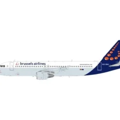 Airplane Model<WB Models WB-A320-027 A320 Brussels Airlines OO-SNJ - Miniature Marvels: Airplane Models & Painted Dice